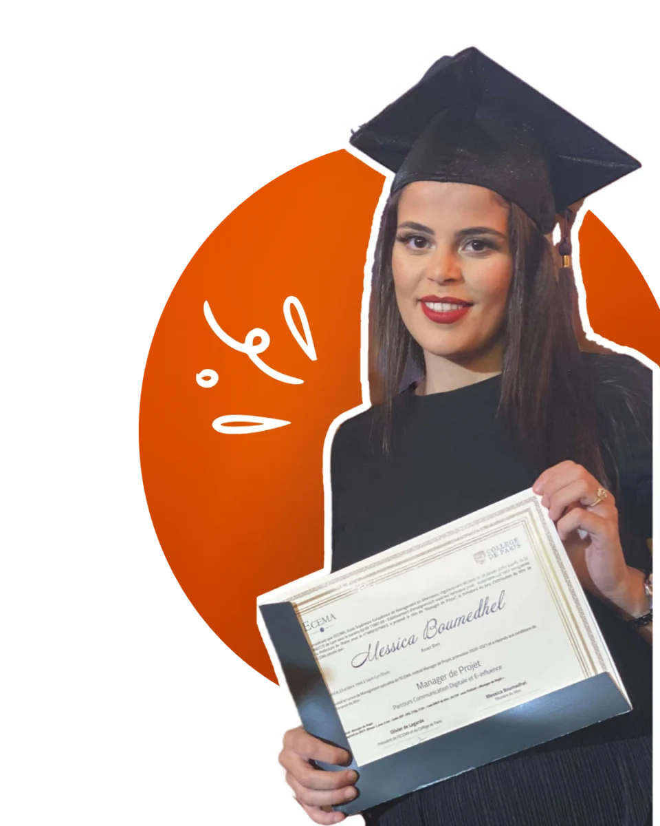 Photo de Messica avec son diplôme :)